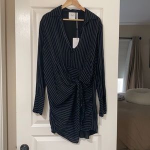 L’Academin Long sleeve black with white stripe dress